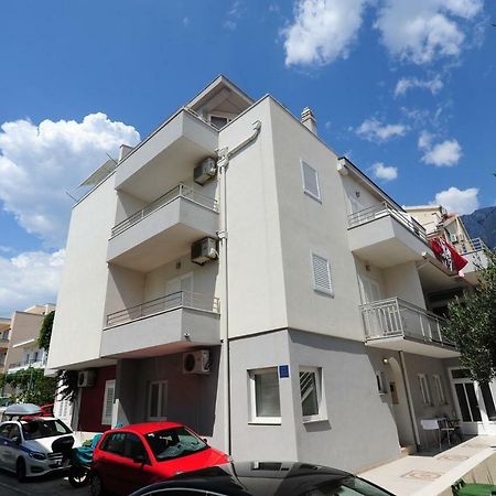Apartments Knezevic ماكارسكا المظهر الخارجي الصورة