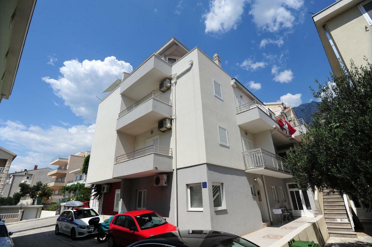 Apartments Knezevic ماكارسكا المظهر الخارجي الصورة