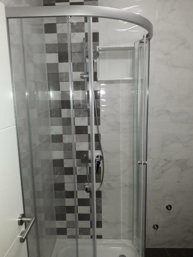 Apartments Knezevic ماكارسكا المظهر الخارجي الصورة